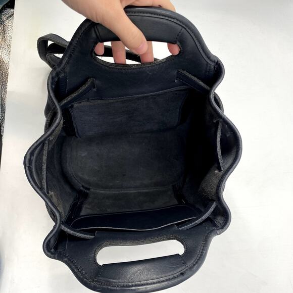 Vintage Coach Black Leather Convertible Backpack Bag 9994 - Picture 6 of 8